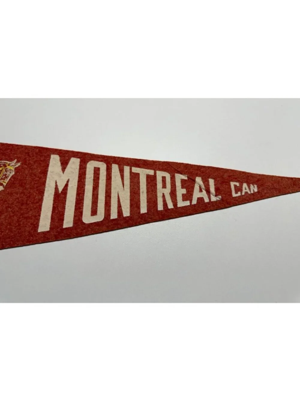 Vintage Montreal, Canada pennant